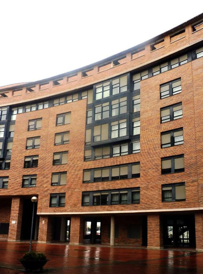 Atico En Pamplona Apartment Baranain Exterior photo